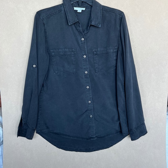 Black Button-Down Long Sleeve Shirt Size M - Picture 1 of 8